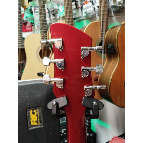 Rickenbacker 330 ruby red 2018