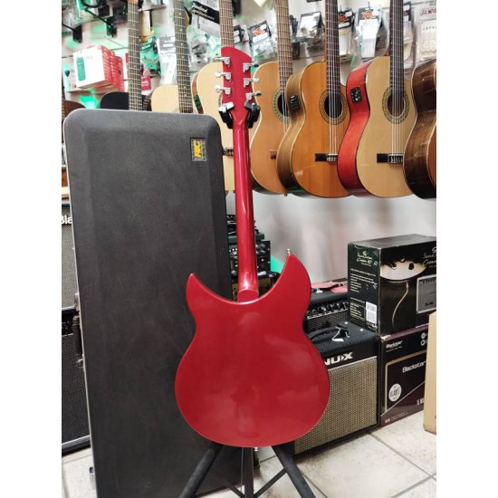 Rickenbacker 330 ruby red 2018