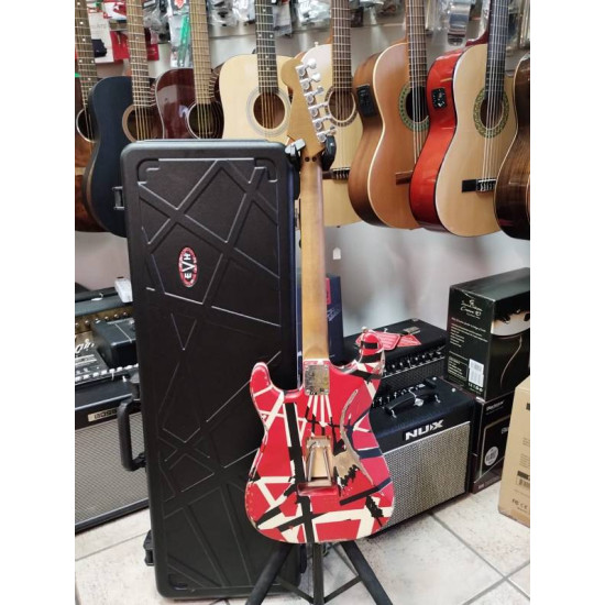 EVH FRANKIE RED / WHITE / BLACK Stripes Relic w/CASE 2nd - SOLD!